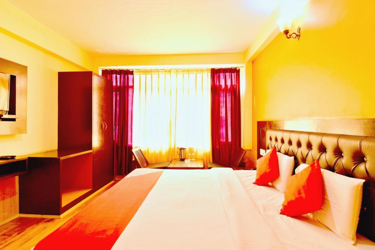 Oyo Flagship 27062 Hotel Green View Manāli Kültér fotó